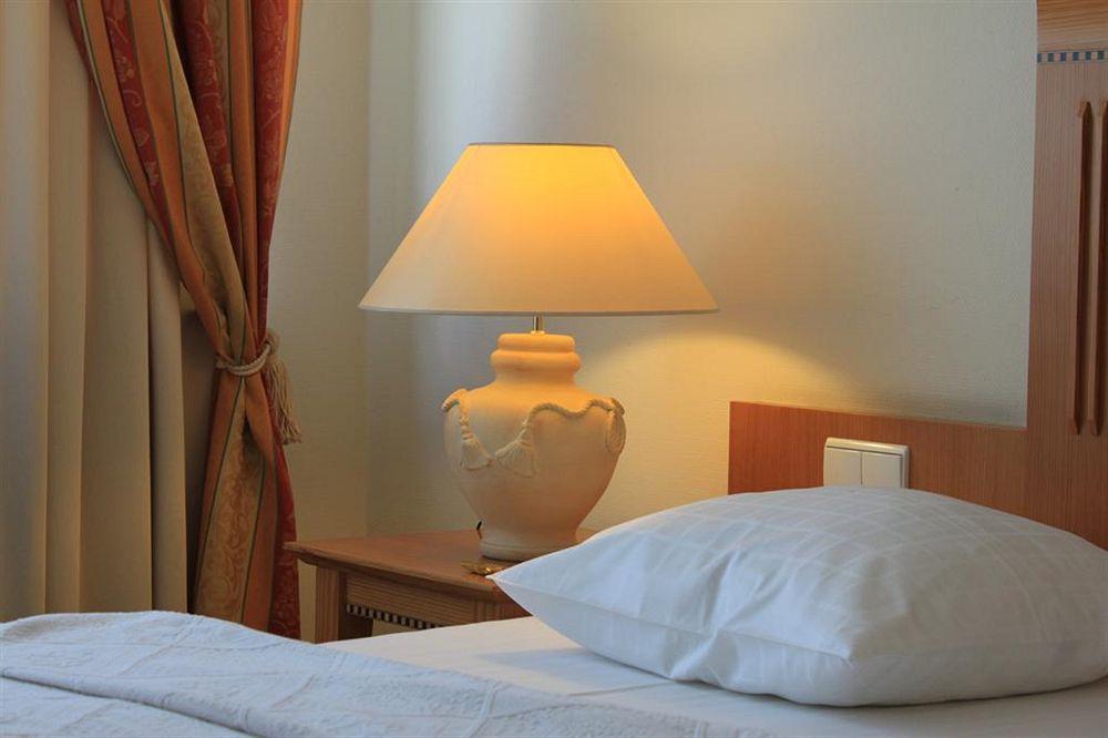 Domicil By Golden Tulip 4*
