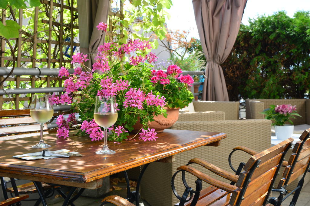 Hotel Domicil By Golden Tulip 4*